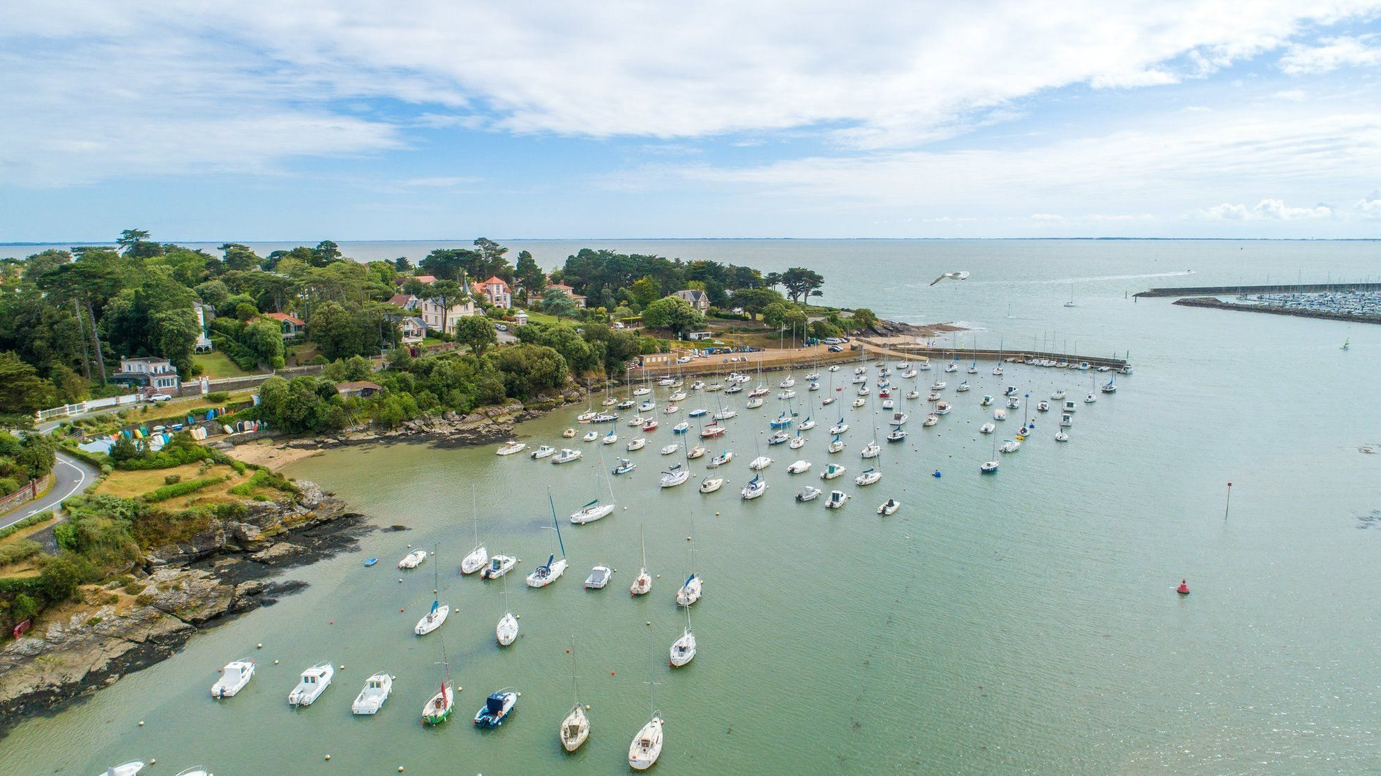 Vue aérienne du port et des voiliers - Pornic - La Vélodyssée, France