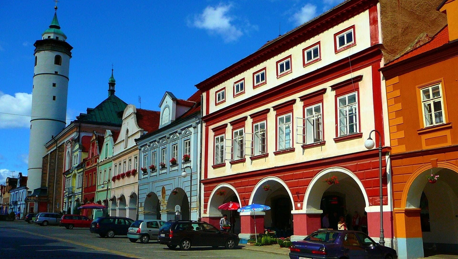 Place à arcades de la vieille ville - Ratisbonne - Allemagne