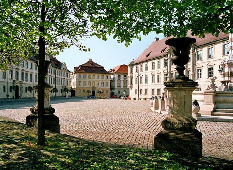 Place baroque de la Residenzplatz - Eichstätt - Bavière - Allemagne