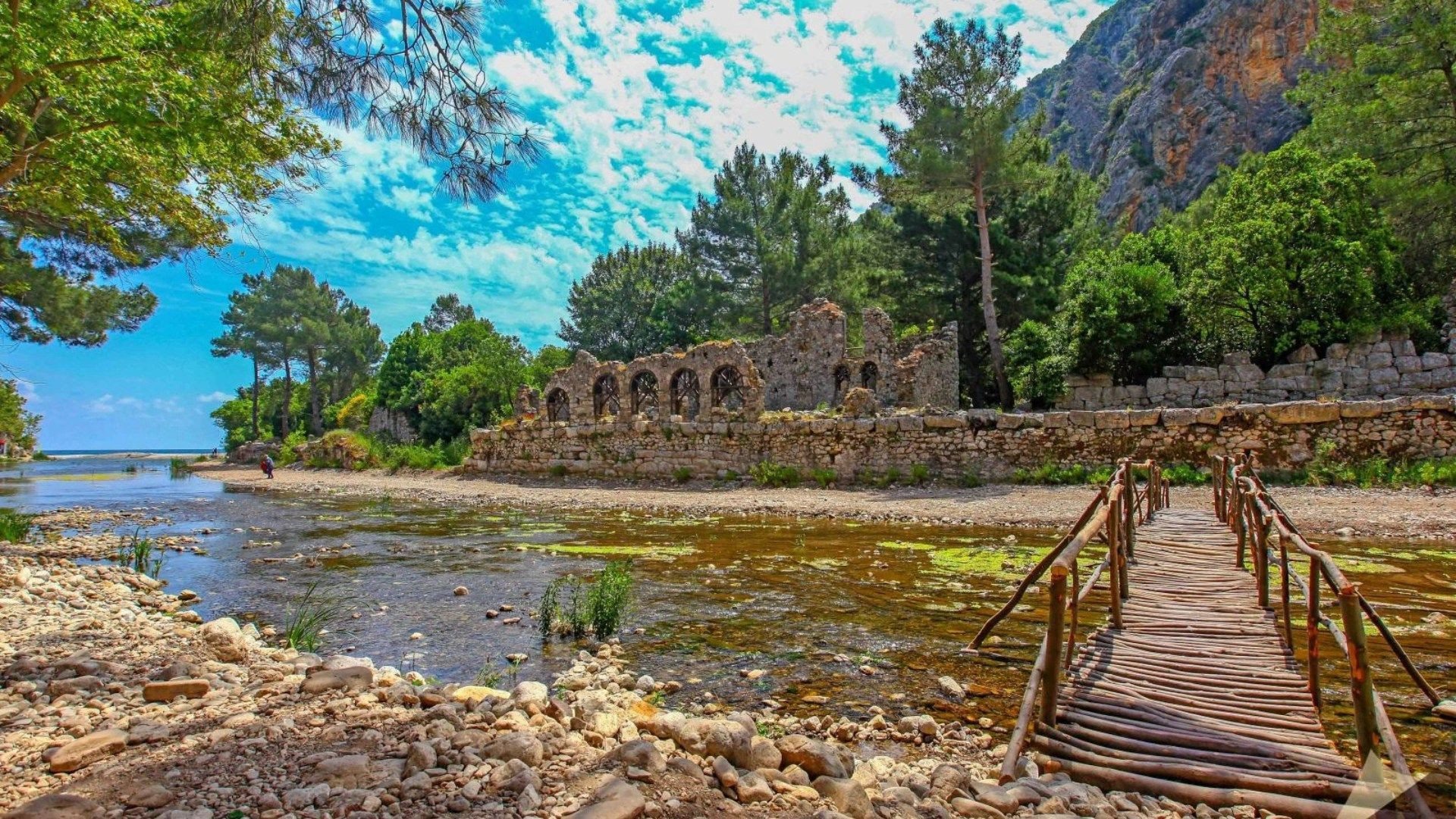 Ruines antiques d'Olympos et passerelle - Voie lycienne - Turquie