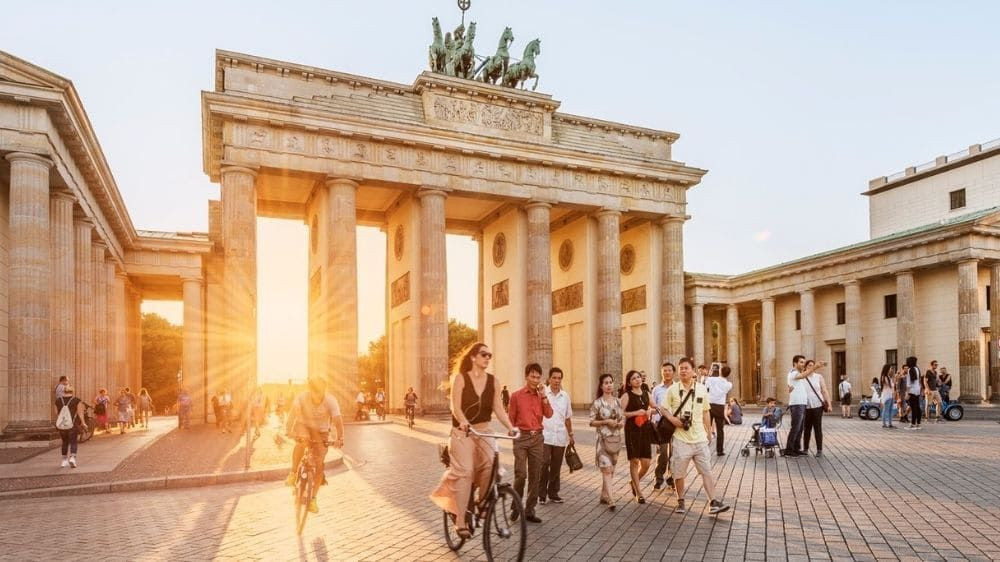 Porte de Brandebourg au coucher du soleil - Berlin - Allemagne