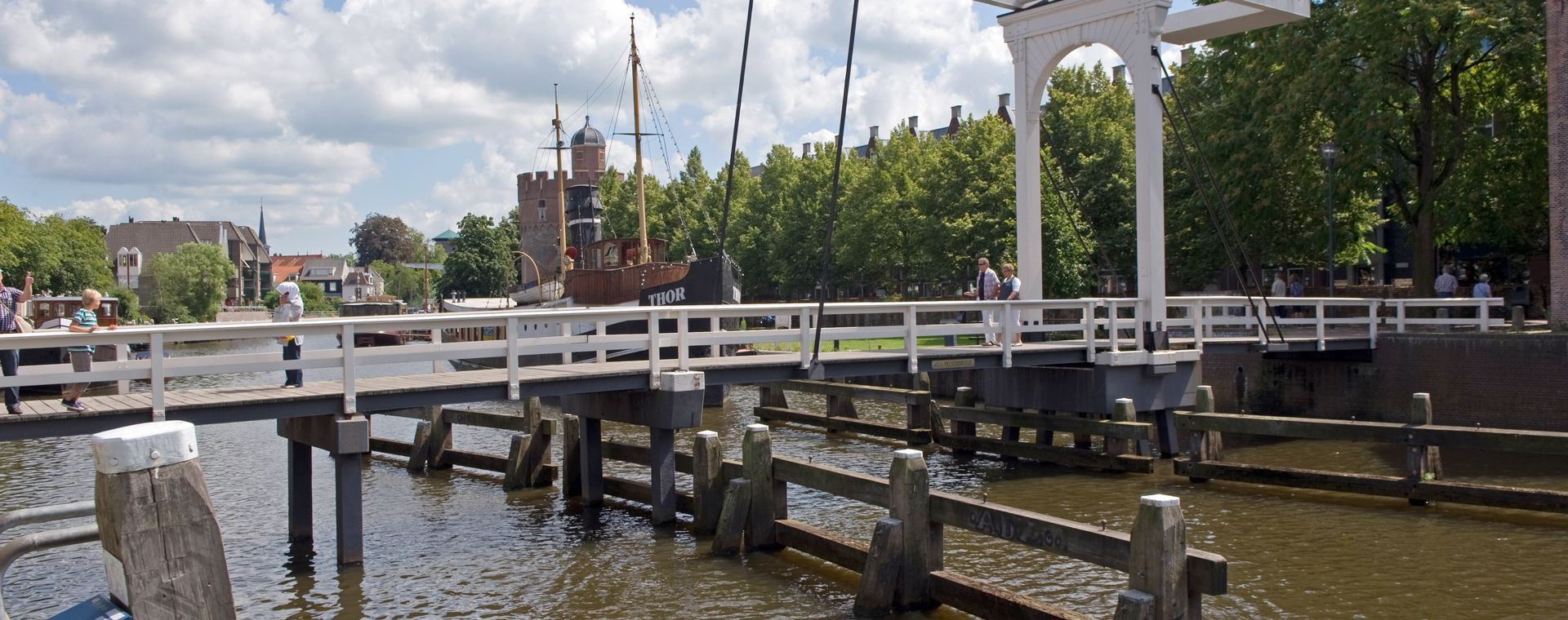 Pont-levis sur le canal - Zwolle - Pays-Bas