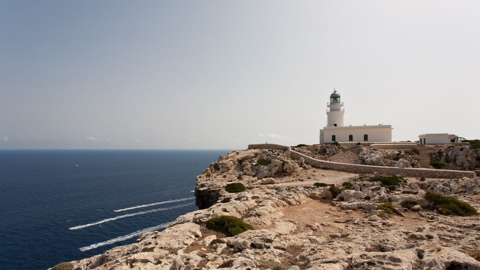 Phare de Cavalleria au-dessus des falaises - Minorque - Espagne
