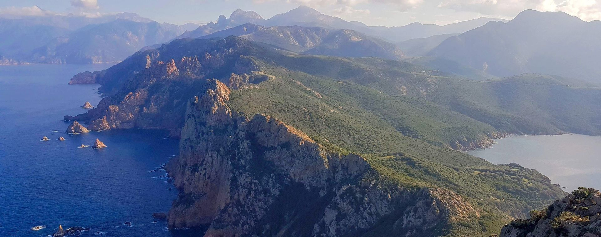 Pointe du Capu Rossu et golfe de Porto - Corse - France