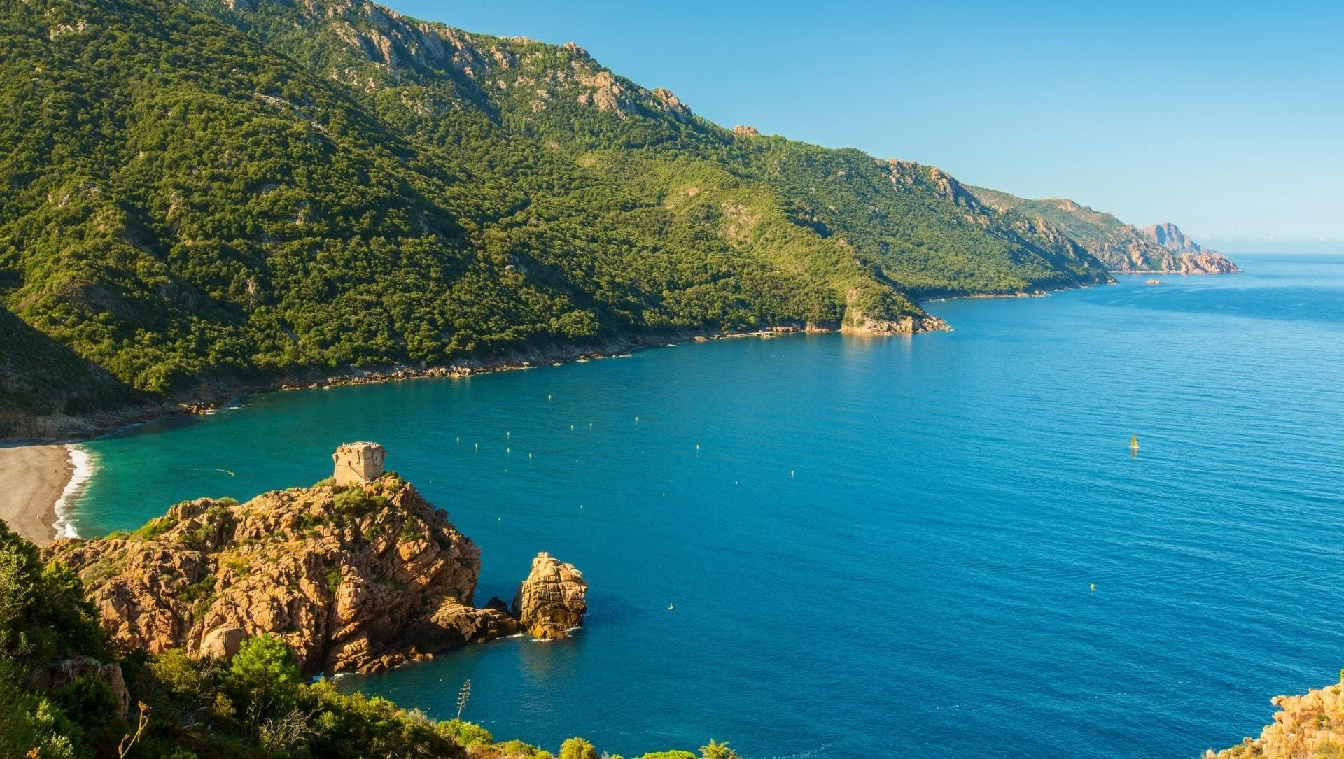 Tour génoise et golfe de Porto - Corse - France