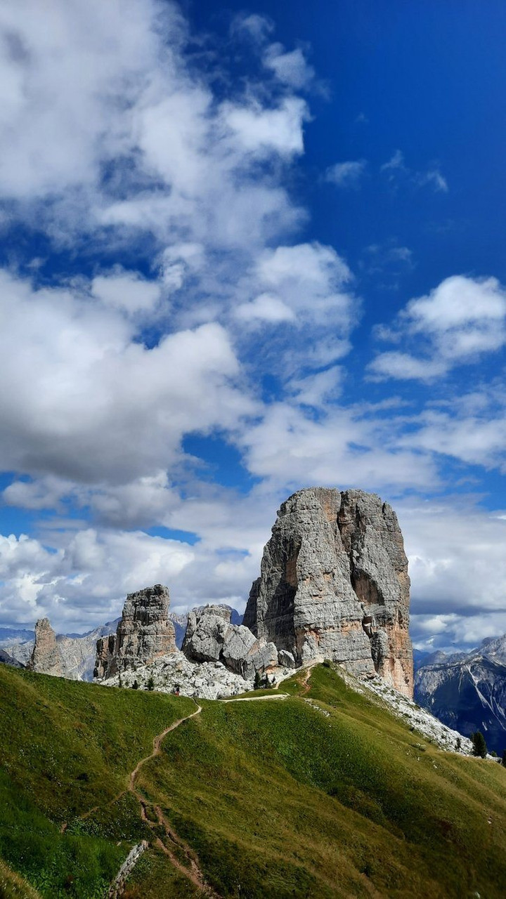 Dolomites cinque Torri (2)