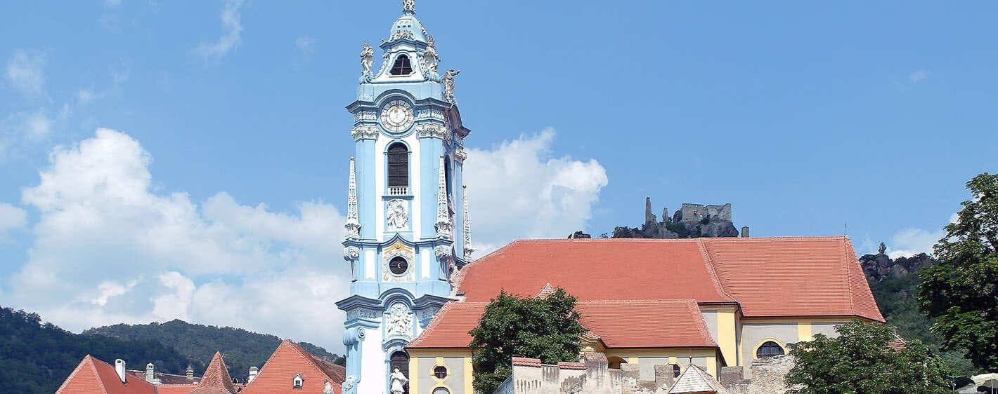 Clocher baroque de l'église de Dürnstein - Wachau - Autriche