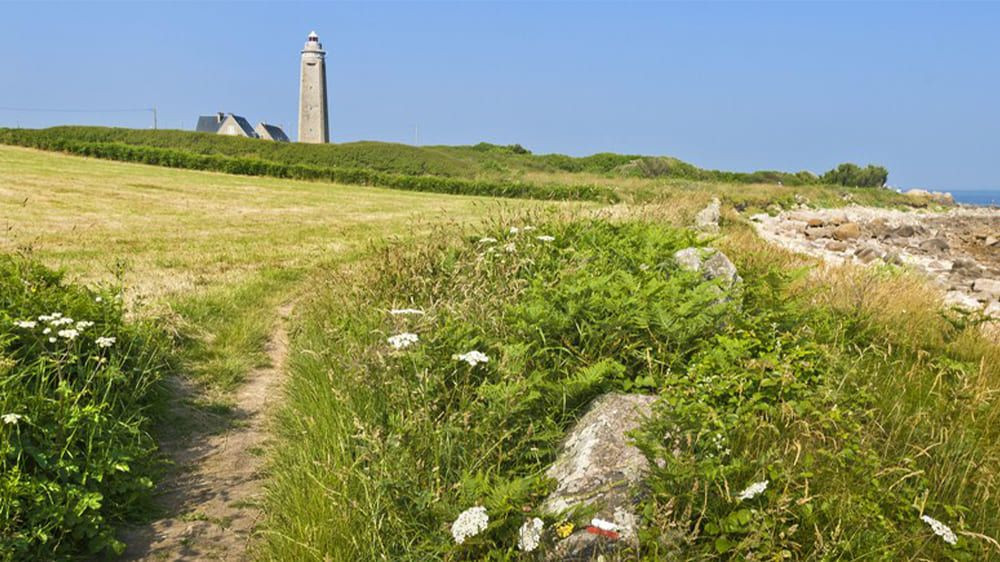 Sentier côtier vers le phare - Fermanville - Cotentin - France