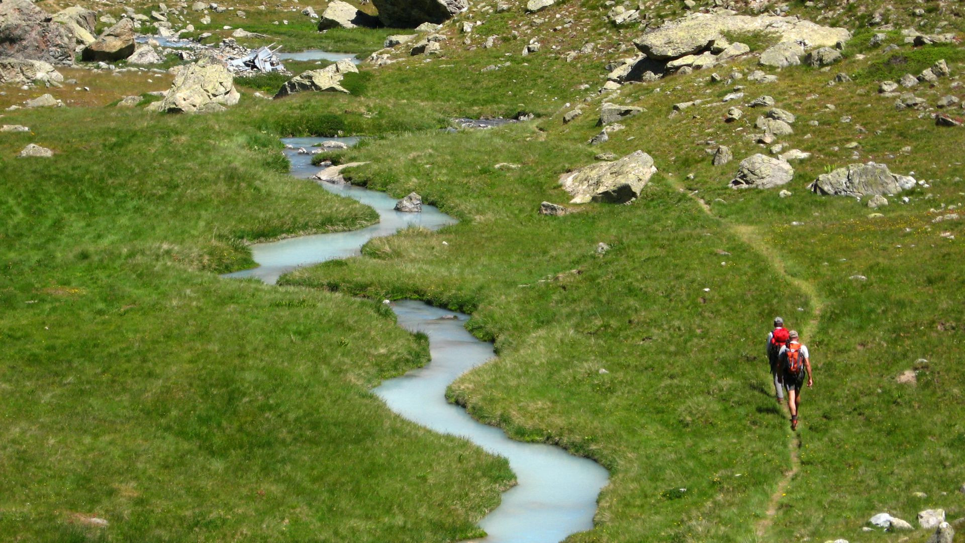 fragp0044-le-reou-d-arsine-et-ses-eaux-turquoises.meandres-coursier-cyr