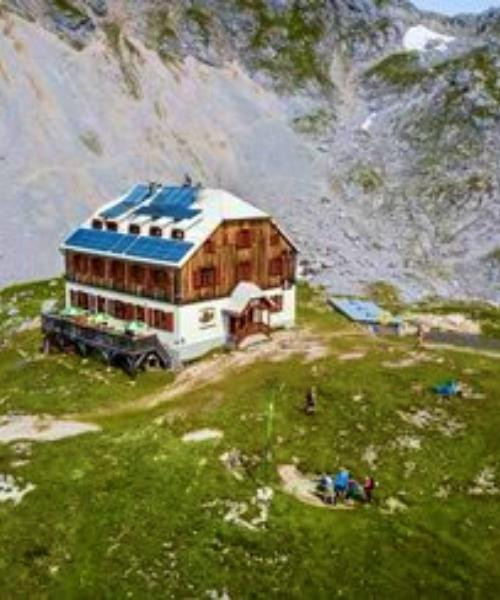© Osterreichischer Alpenverein Guttenberghaus guttenberghaus_c_osterreichischer_alpenverein_guttenberghaus_.jpg