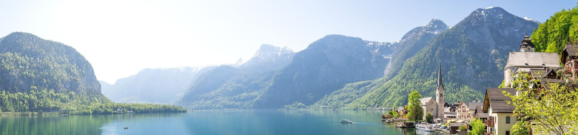 Village de Hallstatt au bord du lac - Salzkammergut - Autriche