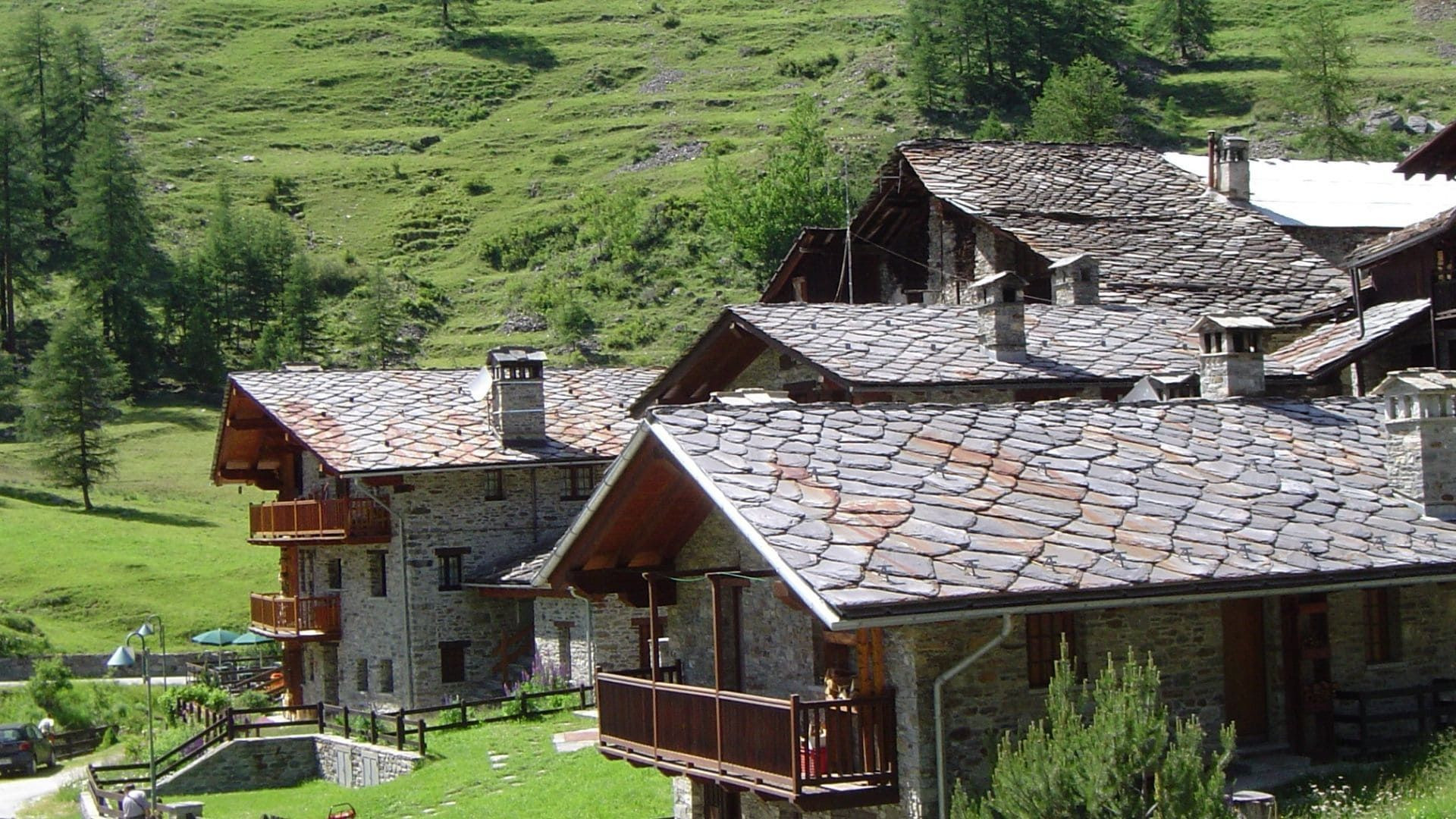 Hameau aux toits de lauzes - Grand Paradis - Italie