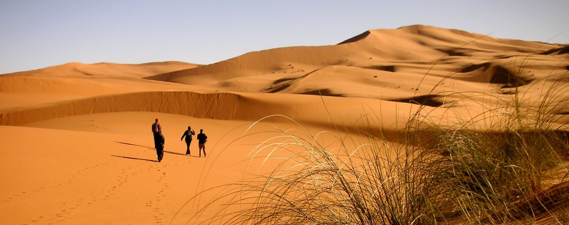 Randonnée dans les dunes - Sud marocain - Maroc