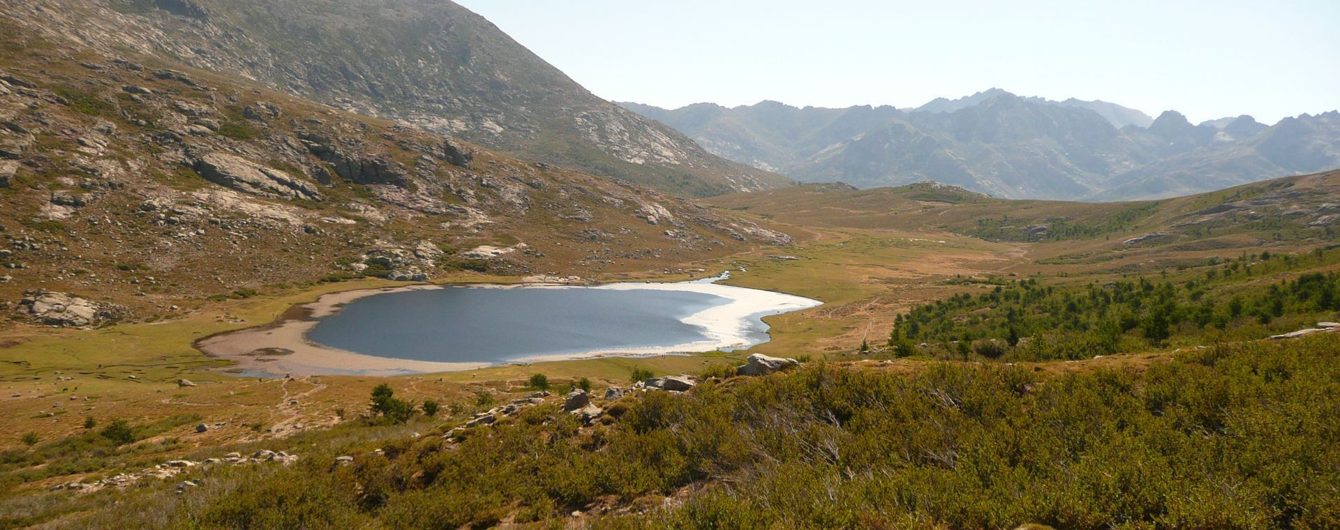 Lac de montagne sur le GR20 Nord - Corse - France
