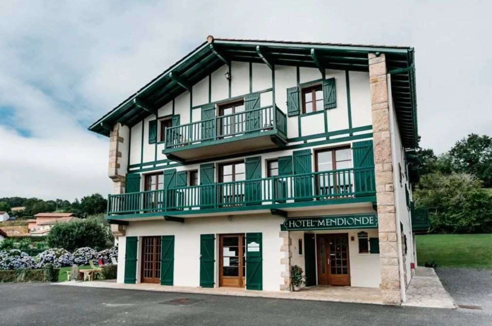 Hôtel Mendionde - Pays basque - France
