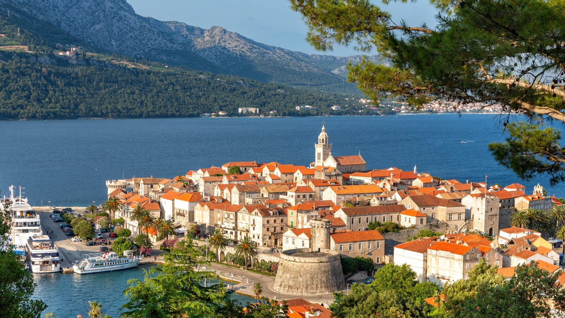 hrvlv0003-korcula-croatia