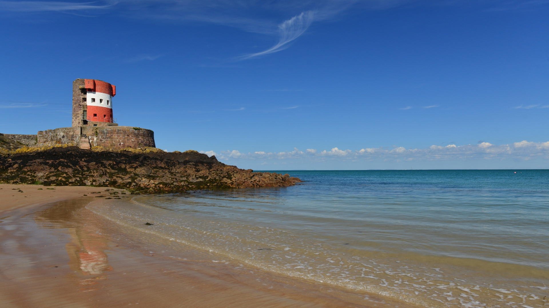 jeylp0001-les-sentiers-cotiers-des-iles-anglo-normandes-_-jersey-et-guernesey-archirondel