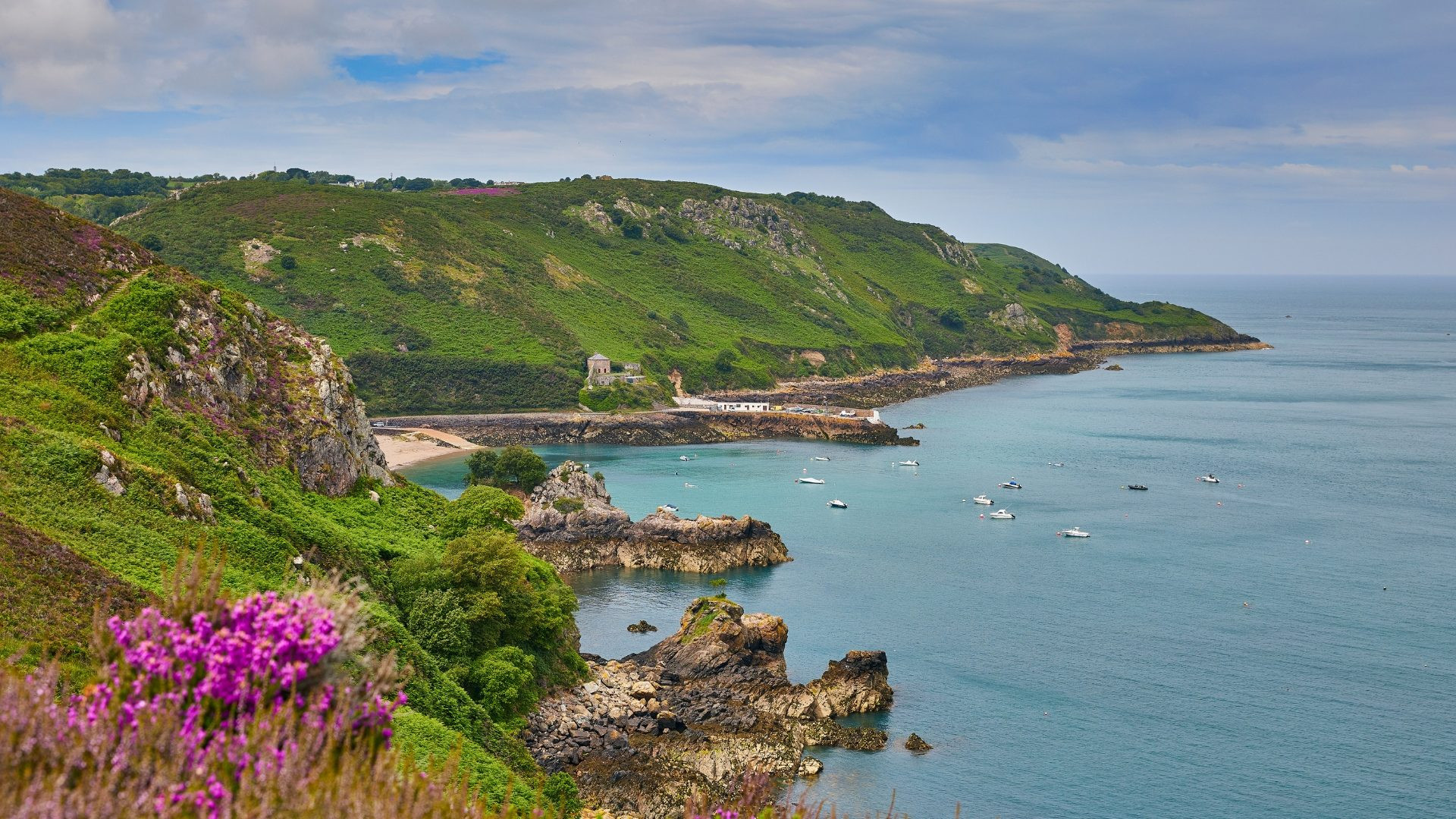 jeylp0001-les-sentiers-cotiers-des-iles-anglo-normandes-_-jersey-et-guernesey-bouley-bay