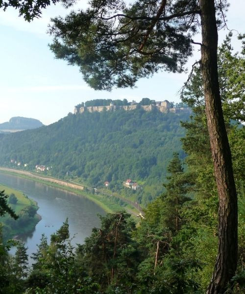 Forteresse de Königstein au-dessus de l'Elbe - Suisse saxonne - Allemagne
