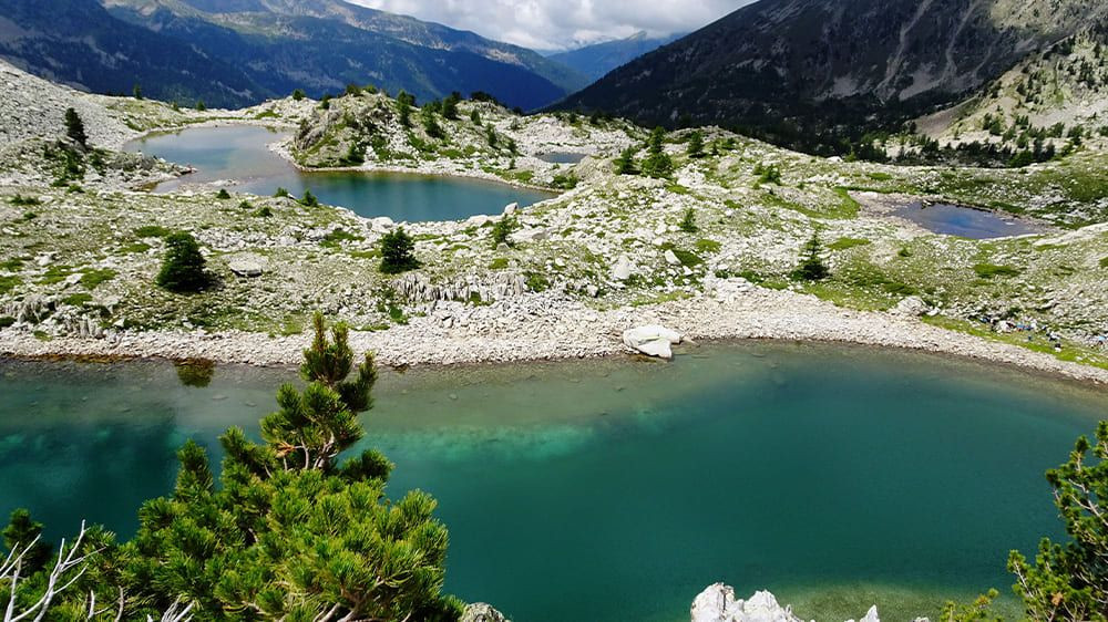 Lacs turquoise d'altitude dans le Mercantour - Alpes-Maritimes - France