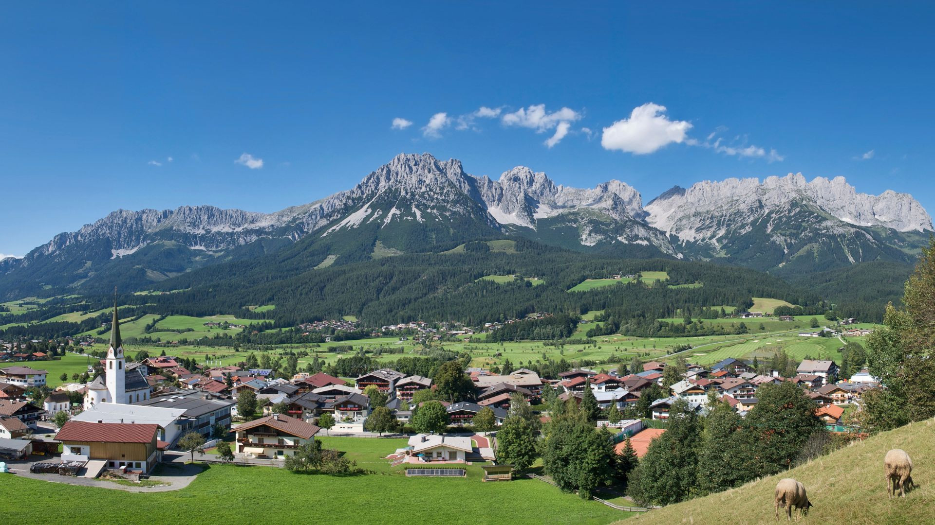 Village d'Ellmau et le massif du Wilder Kaiser - Tyrol - Autriche