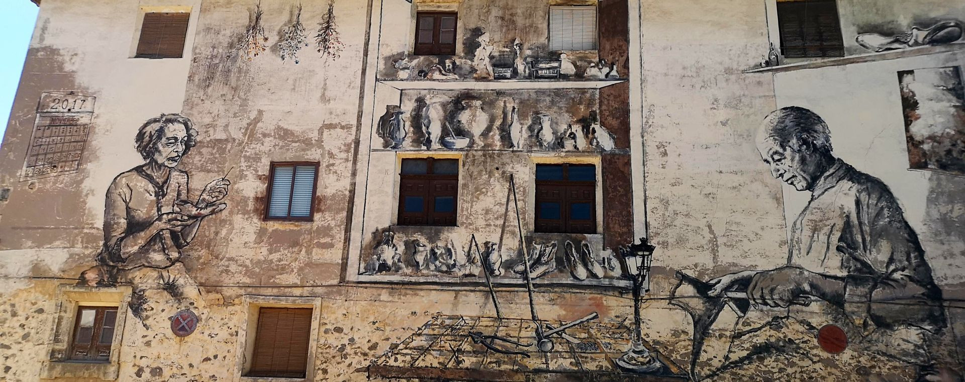 Fresque murale peinte sur une façade - Belorado - Castille, Espagne