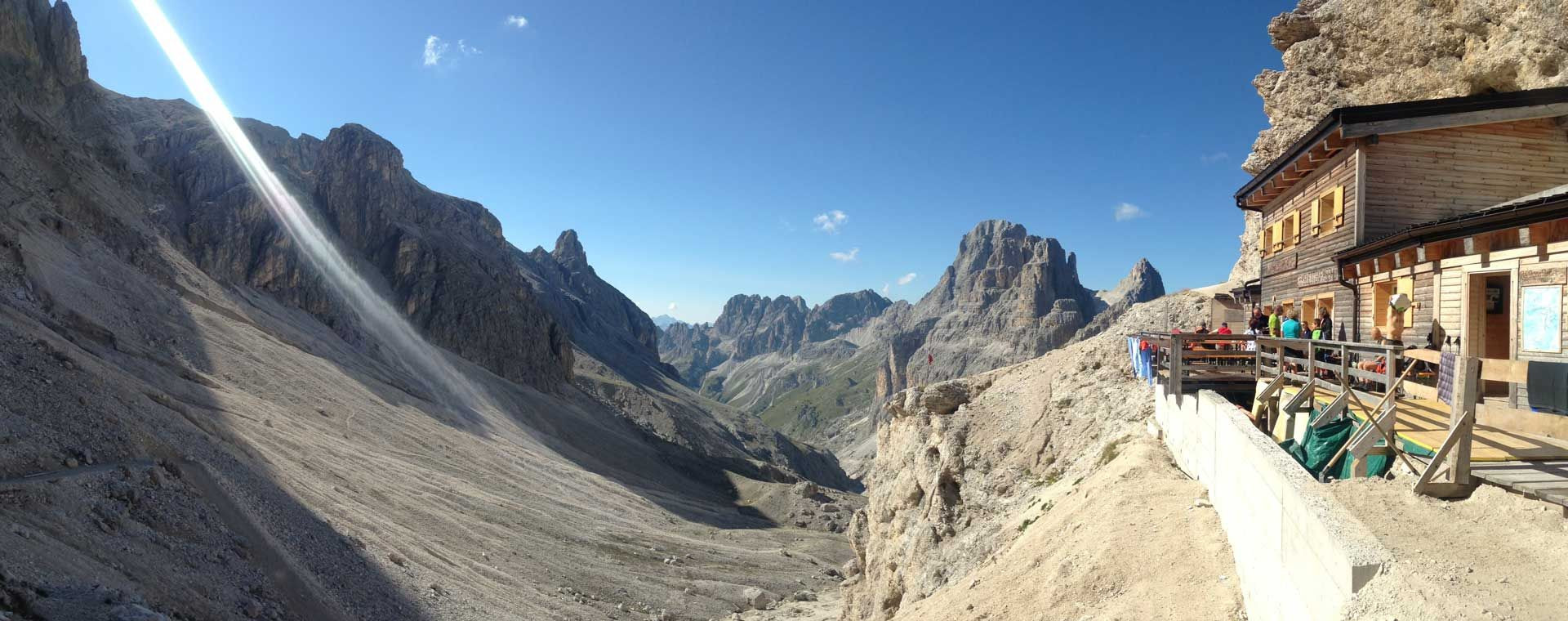 © Wilfrid Valette Massif du Rosengarten depuis le refuge Passo Principe - Dolomites - Italie