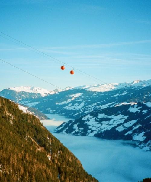 © Unsplash mayrhofen_c_unsplash_.jpg
