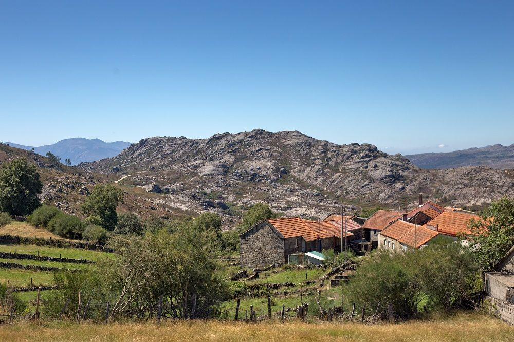 © Authentic Trails Meadinha Hill C Authentic Trails - Portugal