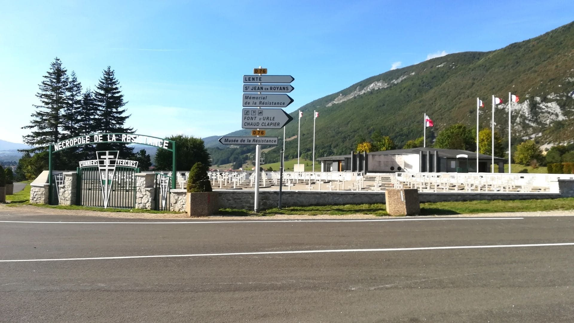 © Adrien Ozanon Nécropole de la Résistance à Vassieux-en-Vercors - Vercors - France