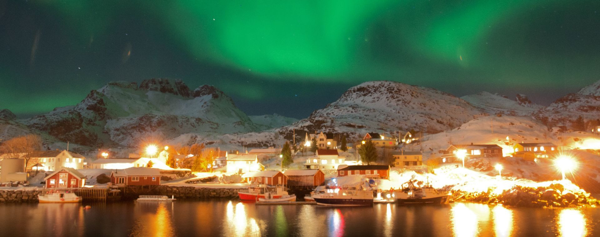 Aurores boréales au-dessus de Kiruna - Laponie - Suède