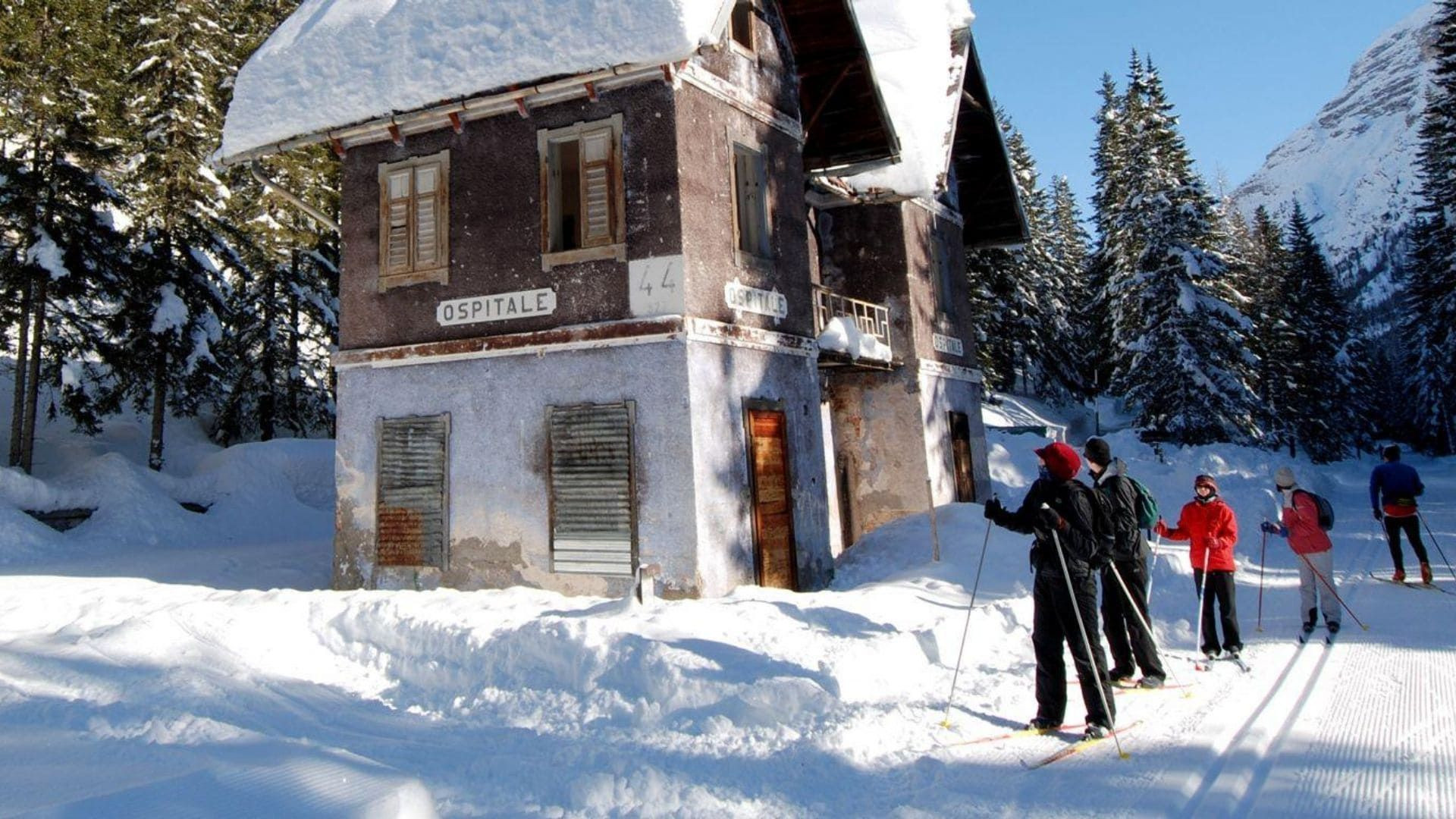 © Fun Active Tours Ski de fond près d'Ospitale en hiver - Dolomites - Italie