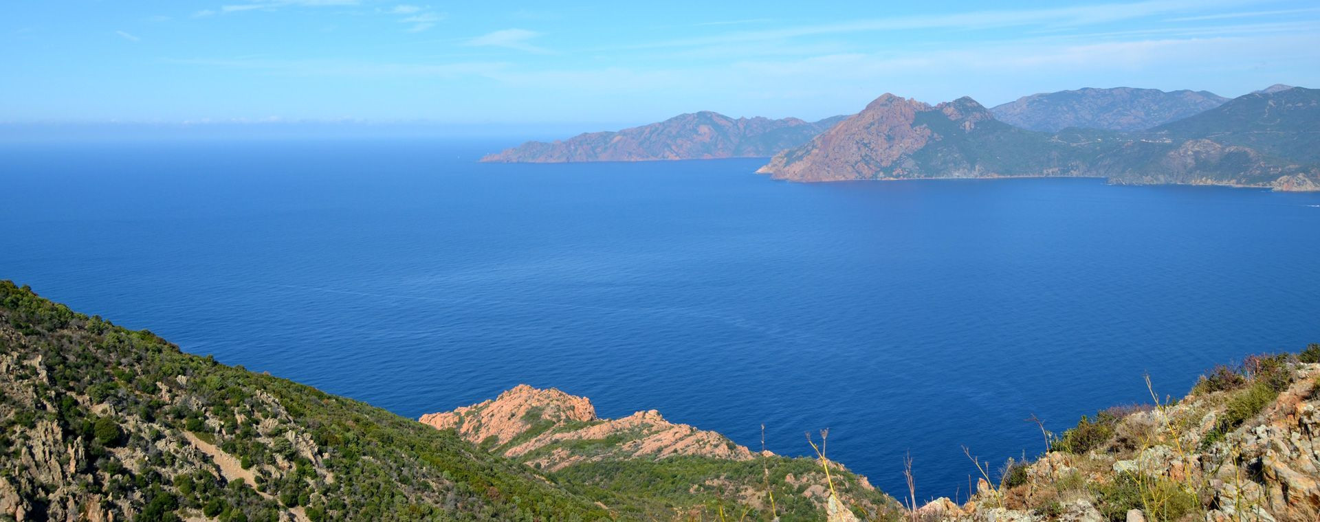 Panorama du golfe de Girolata - Réserve naturelle de Scandola - Corse - France