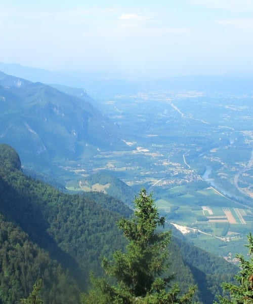 Panorama sur la vallée de l'Isère depuis le Bec Orient - Chartreuse - France
