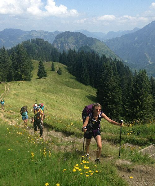 Sentier panoramique avant Oberstdorf - Alpes d'Allgäu - Allemagne