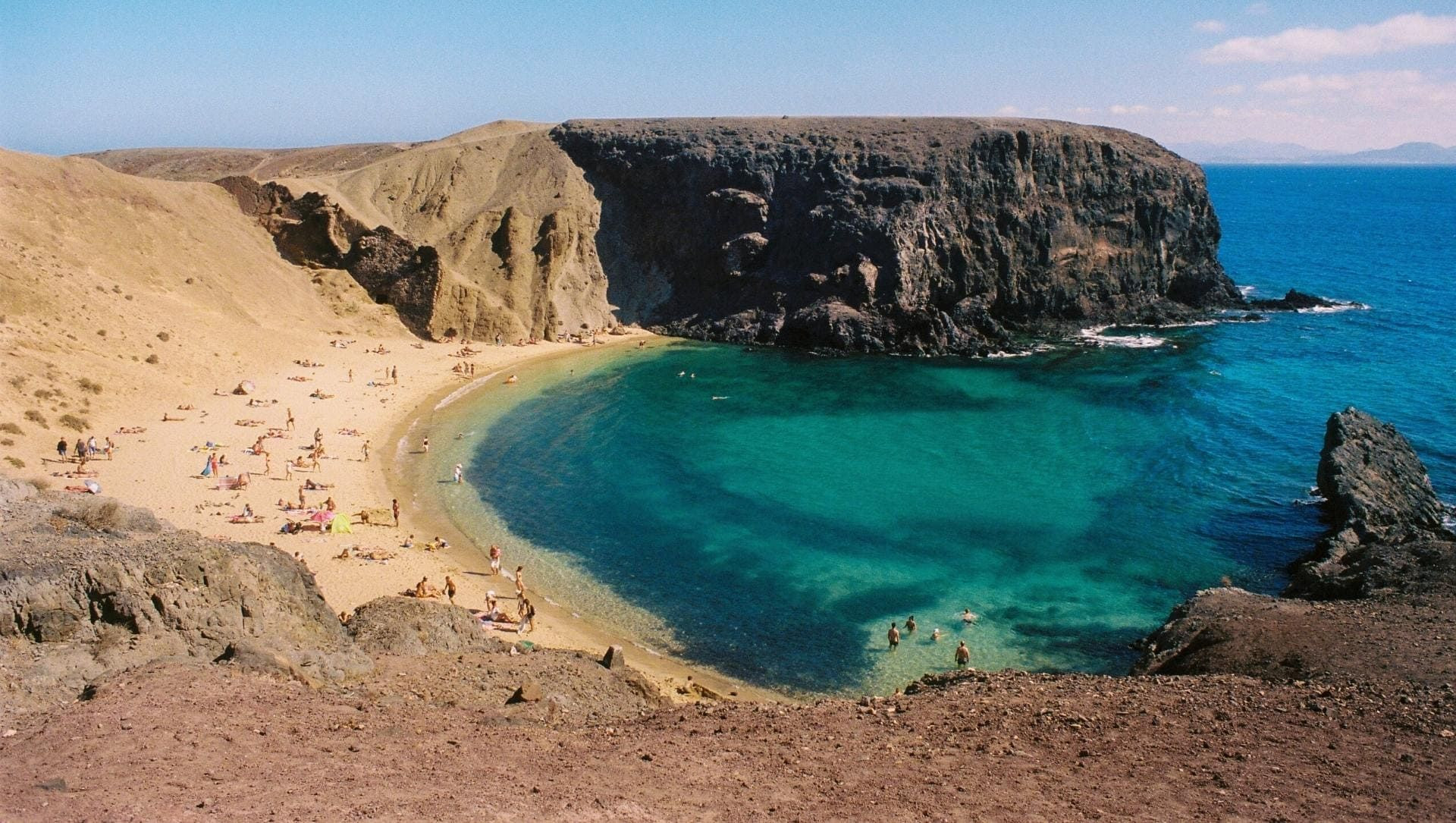 Playa Del Papagayo A Lanzarote C Thibault Mokuenko Unsplash - Espagne