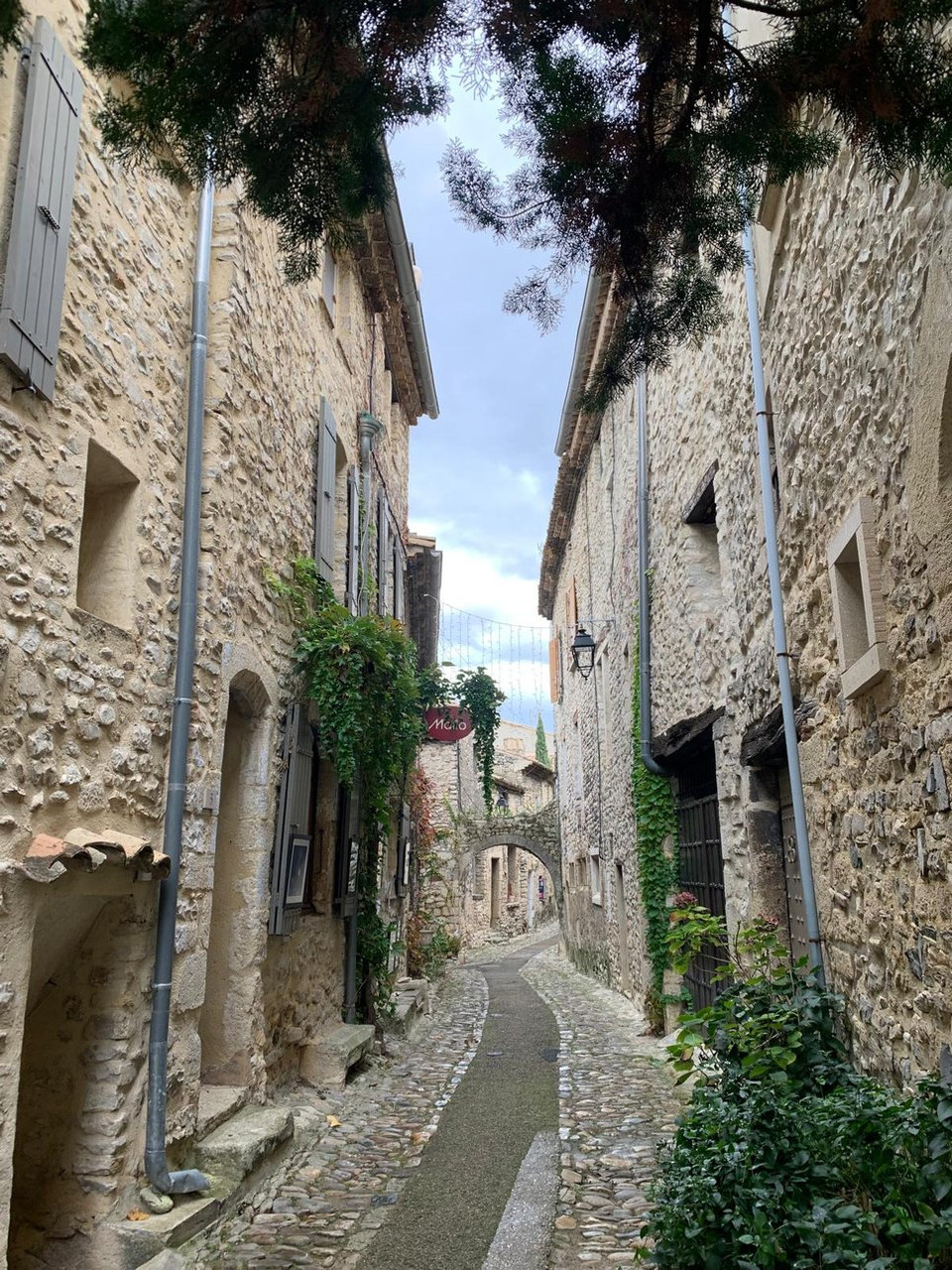 ruelle-vaison-la-romaine