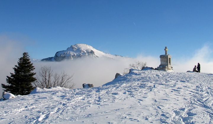 Randonnée en raquettes en hiver - Vercors - France