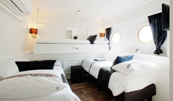 Standard triple cabin on the Magnifique II