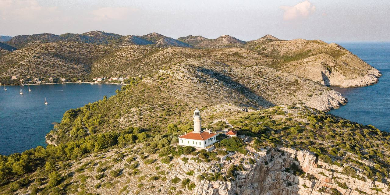 © Anne-Marie Billault Phare de S'Arnella à Port de la Selva - Costa Brava - Espagne