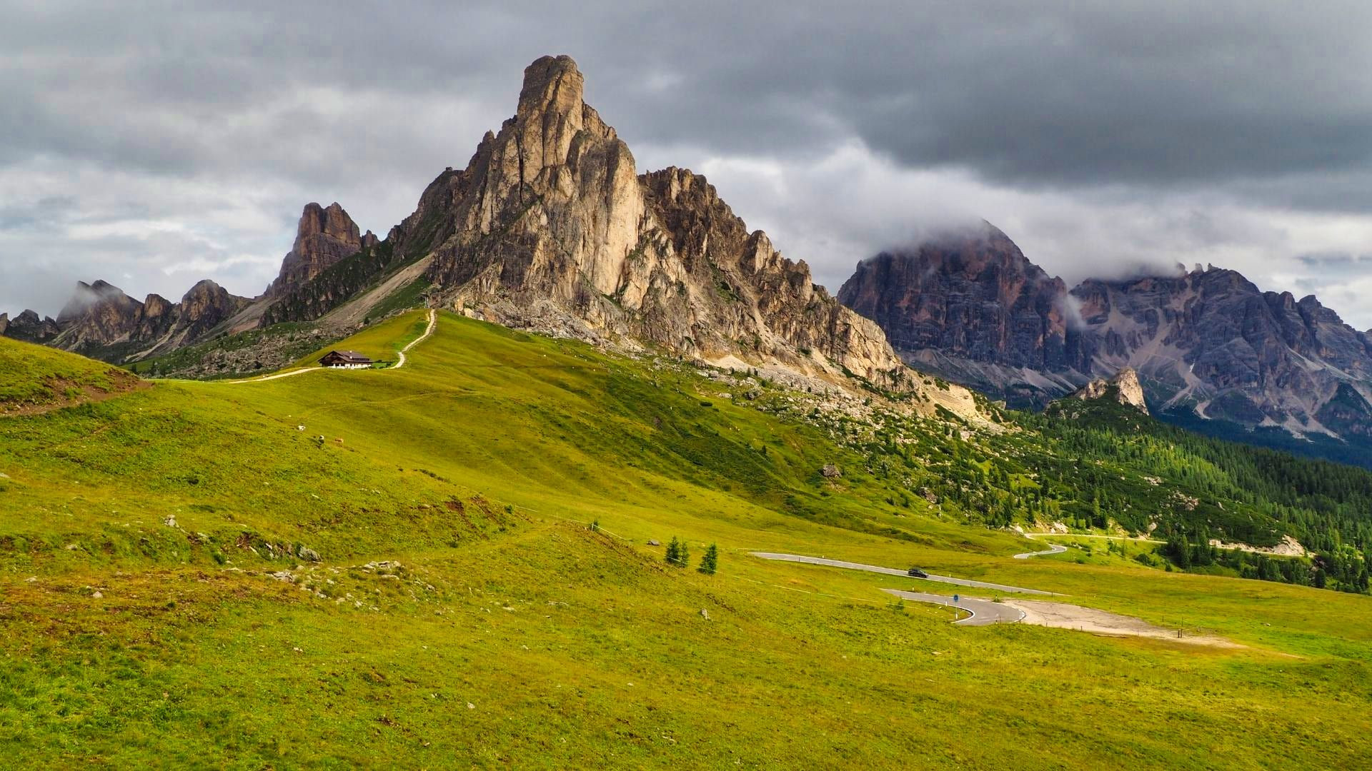 Ras de Mont Doré et prairies du Passo Giau - Dolomites - Italie