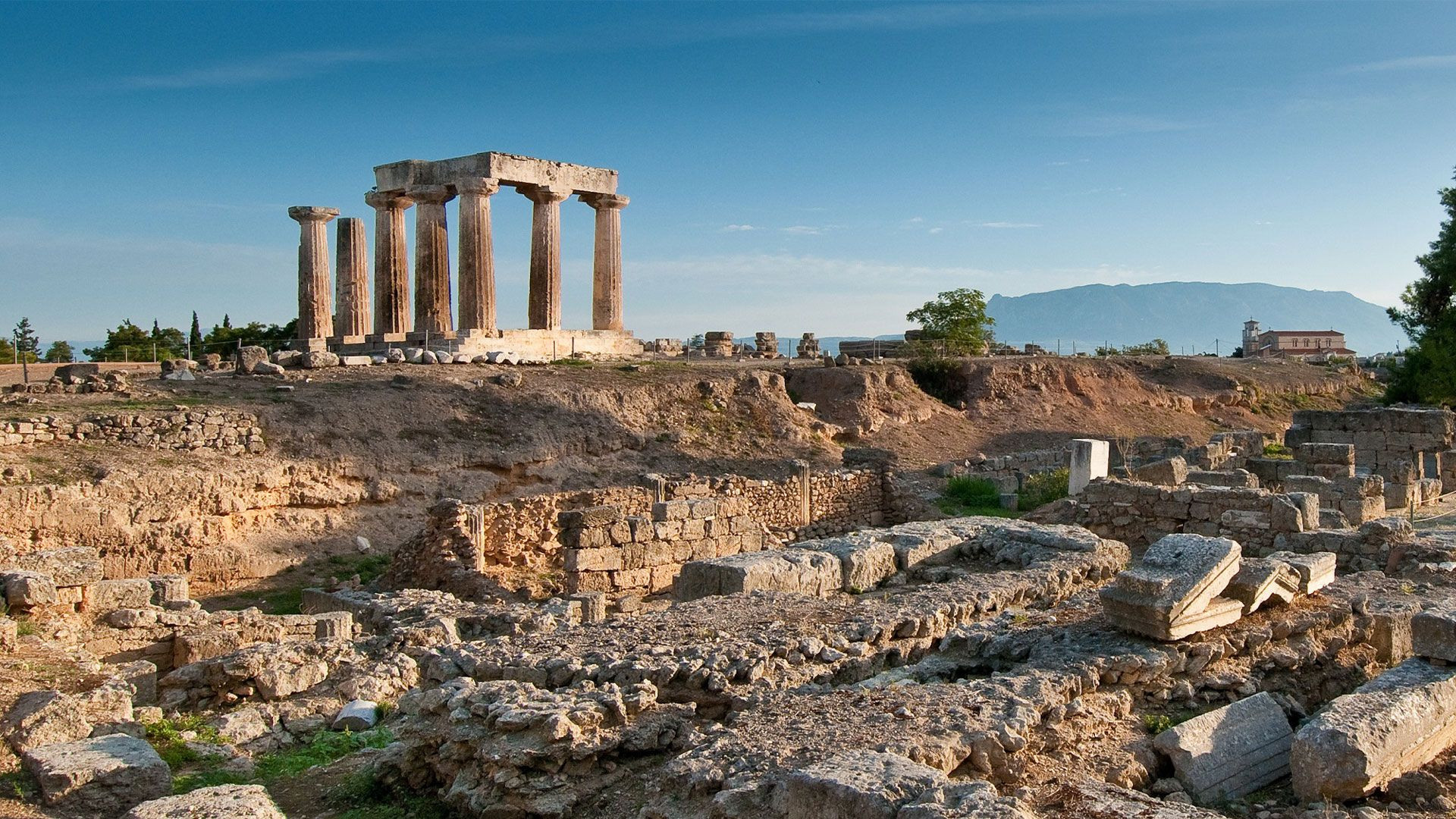Temple Dapollon Corinthe C Adobe Stock - Grèce