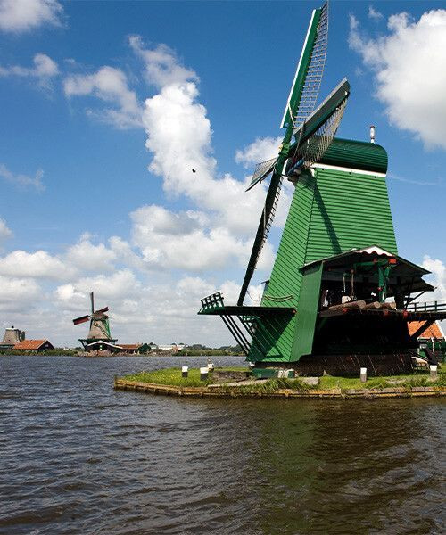 Moulins à vent traditionnels de Zaanse Schans - Hollande-Septentrionale - Pays-Bas