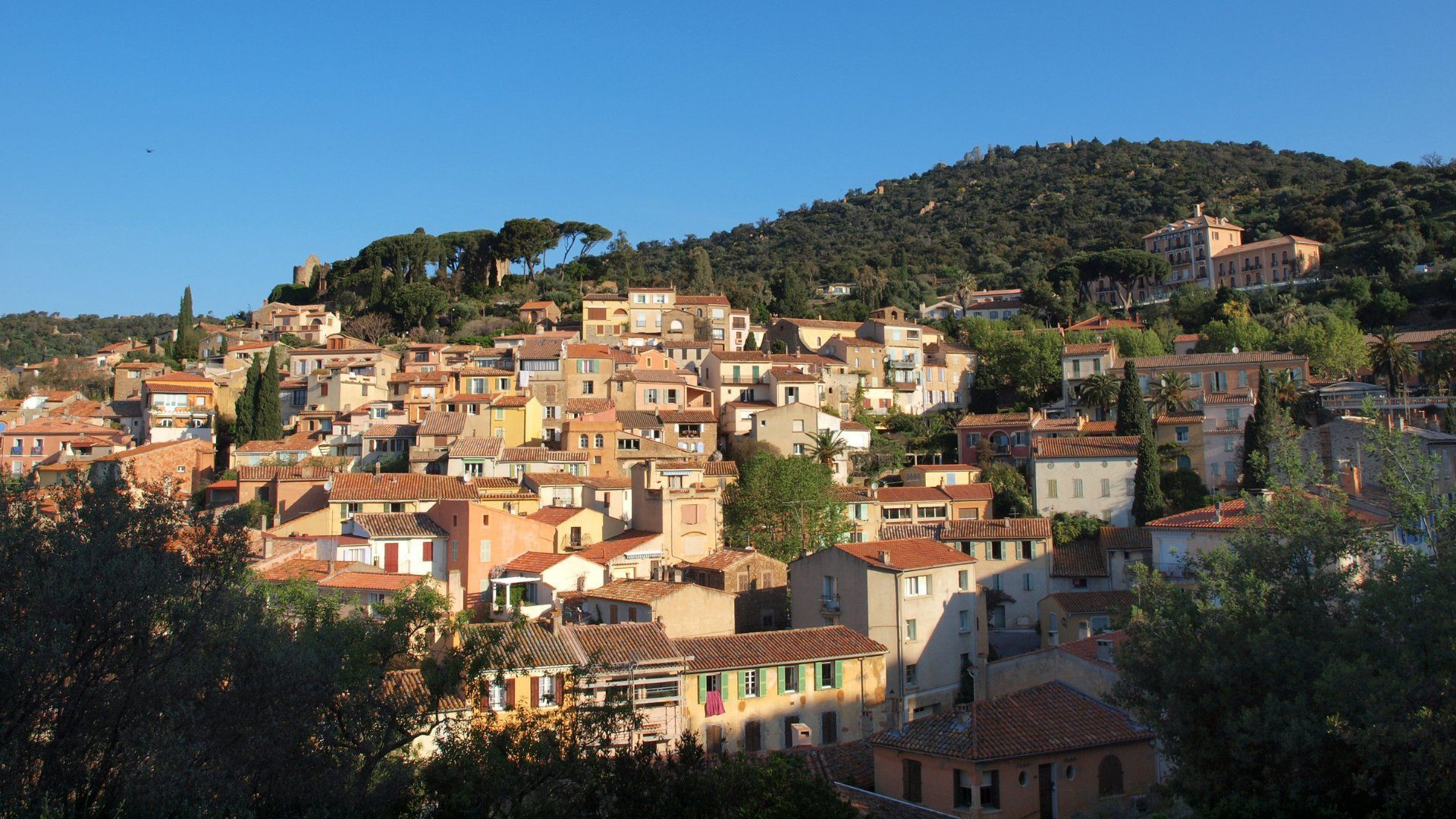 Baie turquoise de l'île de Port-Cros - Var - France