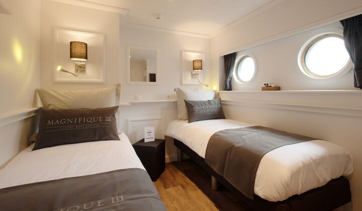 Standard twin cabin on the Magnifique III