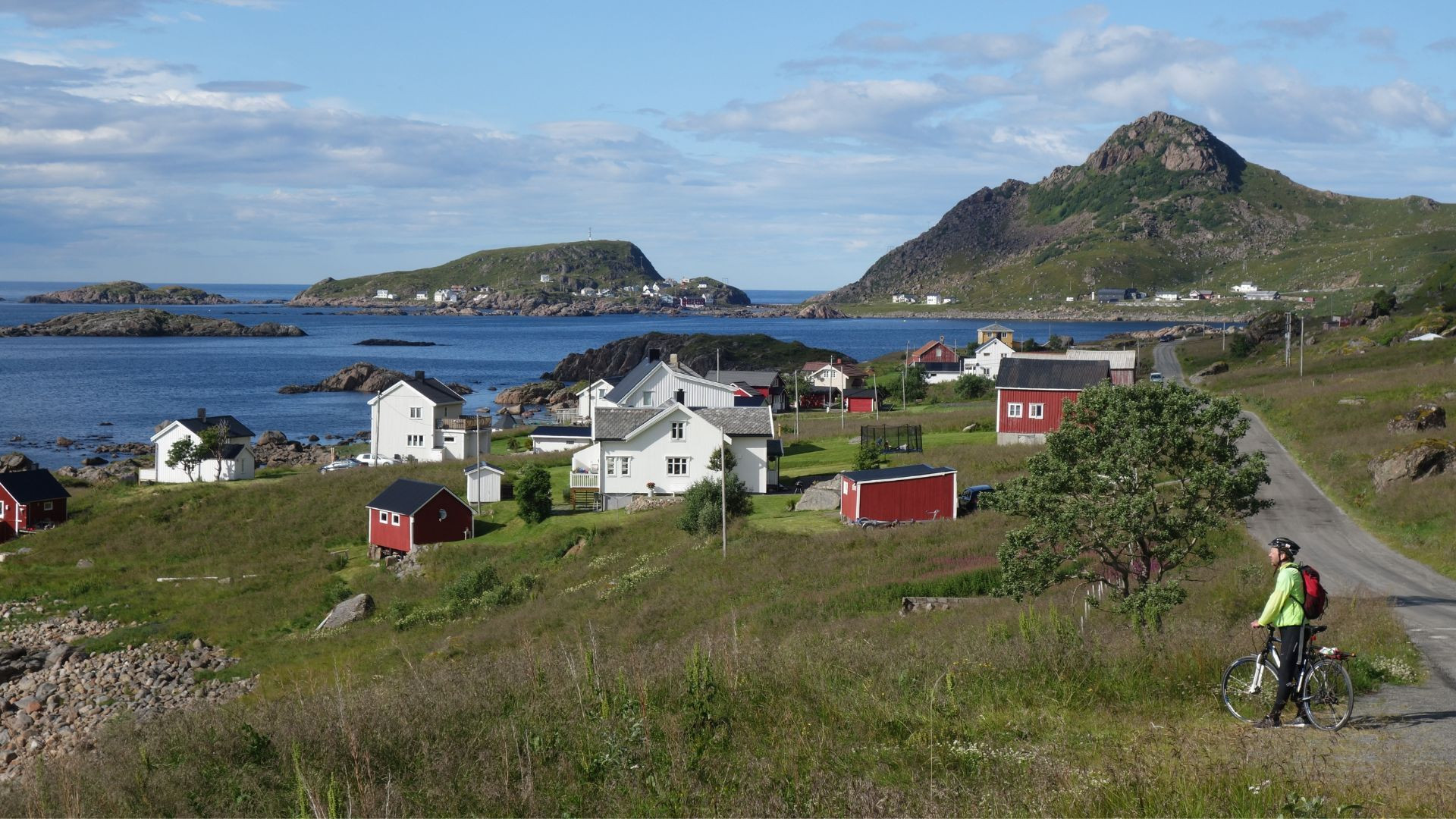 Plage d'Uttakleiv aux îles Lofoten - Norvège