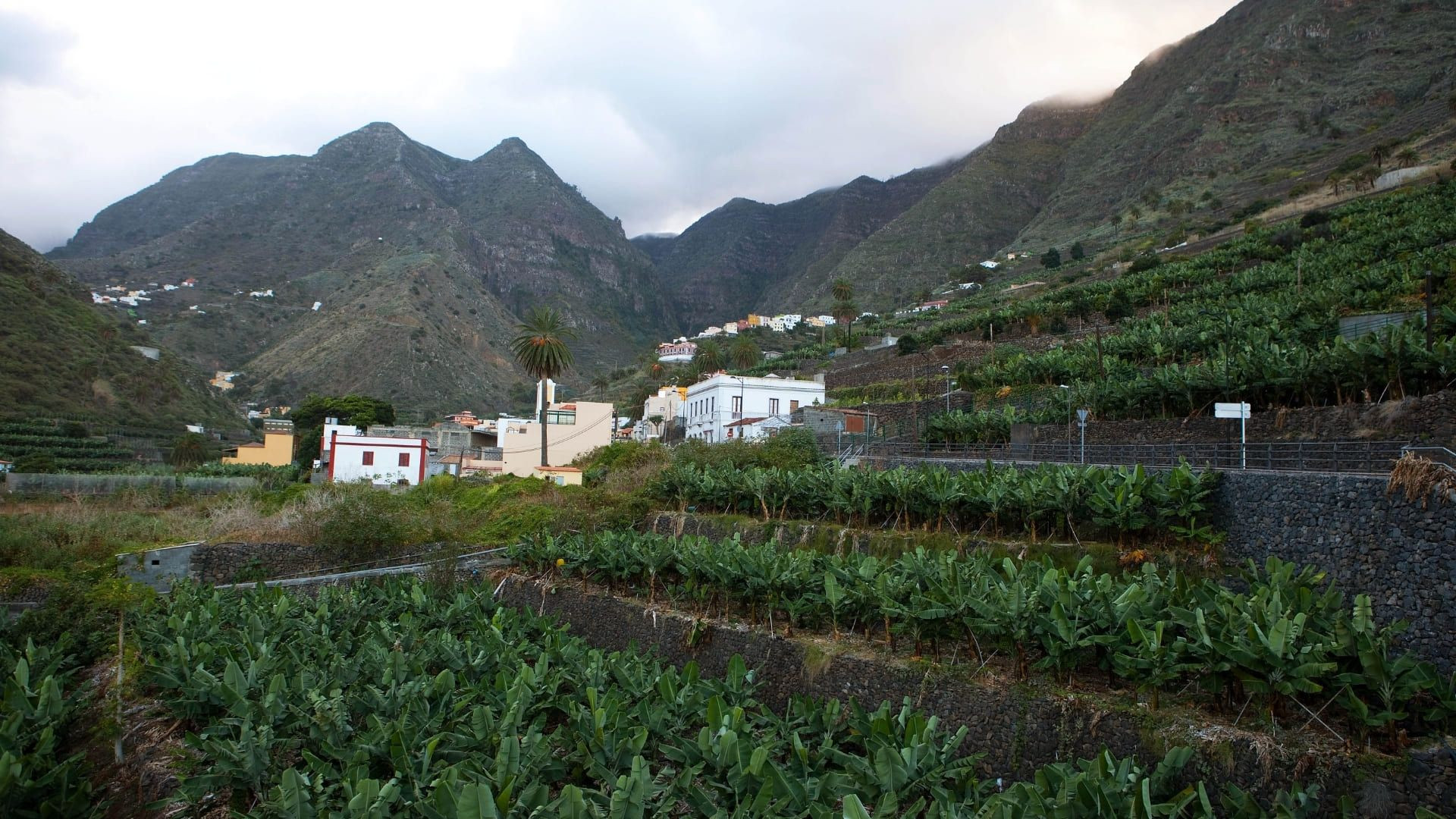 Valee Gomera C Tourisme Canarie - Espagne