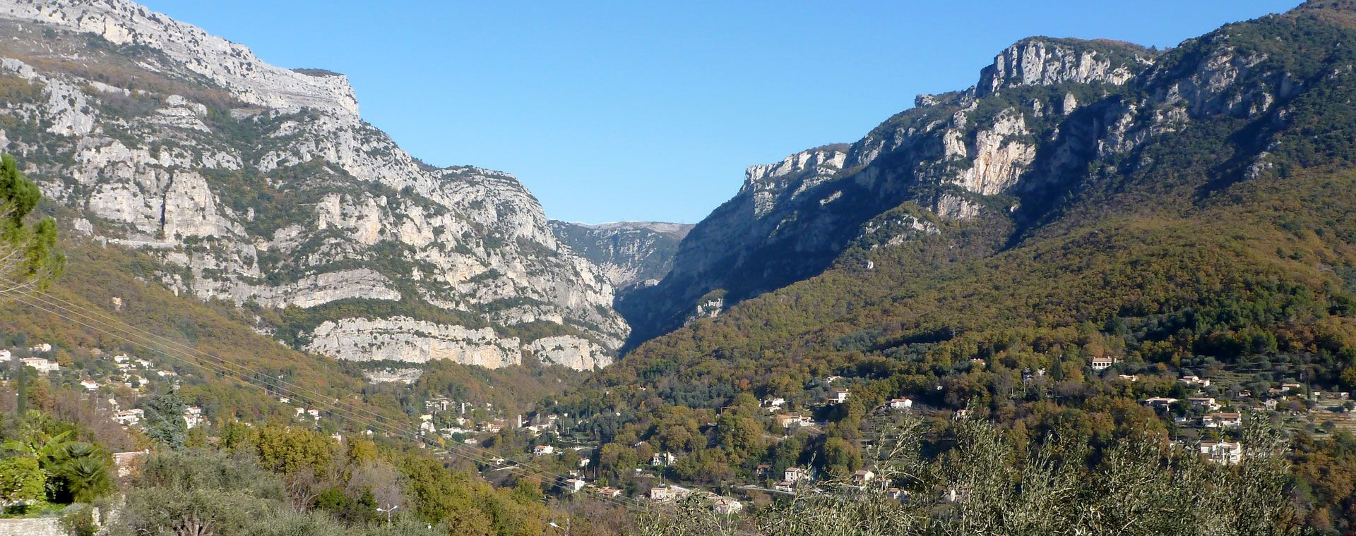 Vallée et gorges du Loup dans l'arrière-pays - Provence - France