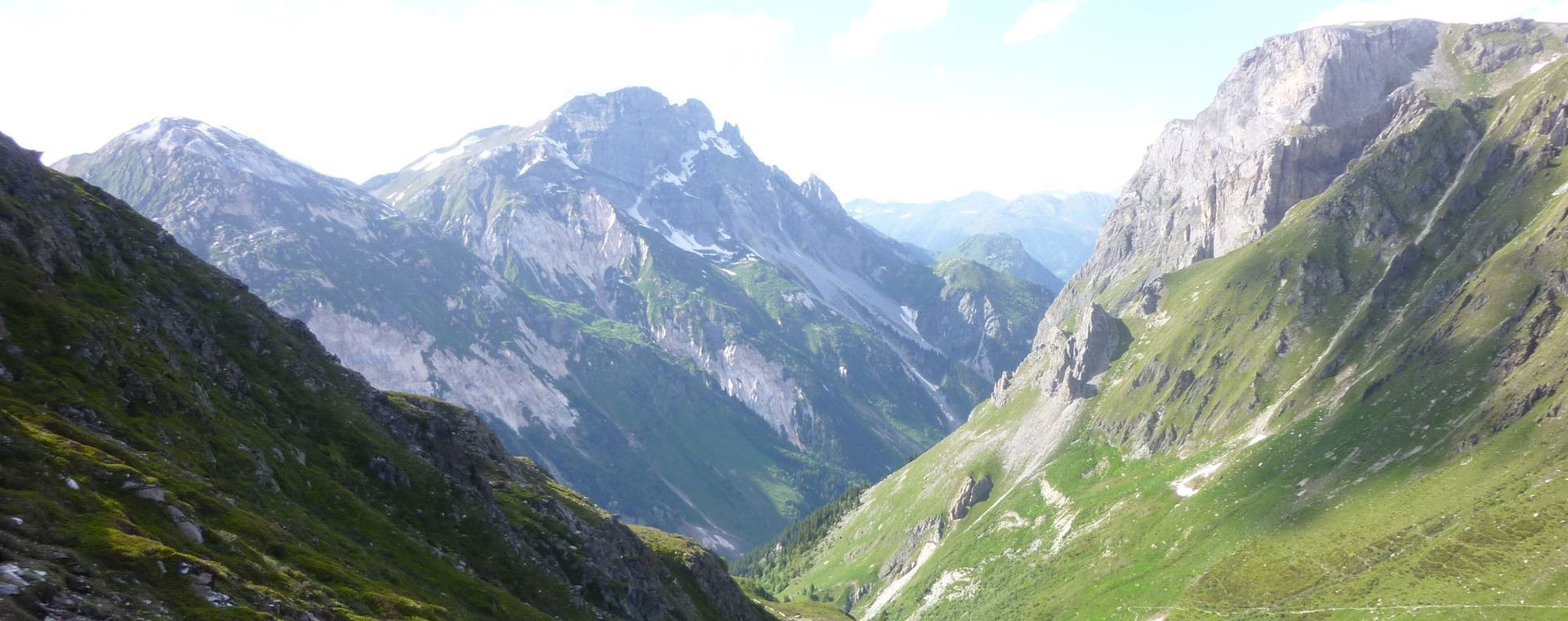 Vallée glaciaire et sommets rocheux - Vanoise - Alpes - France