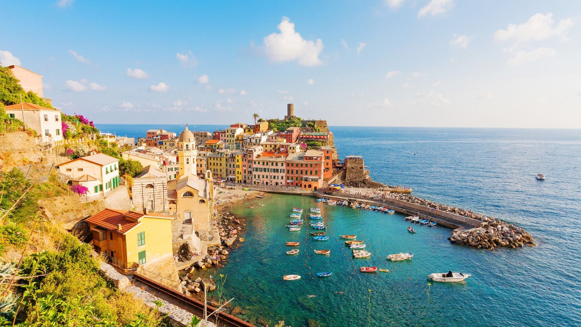 Port et église de Vernazza - Cinque Terre - Italie